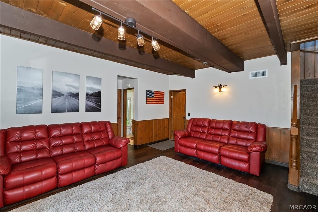 27994 West Shore Road Lake Arrowhead, CA 92352 - Photo 19 of 30 a living room with furniture and a couch