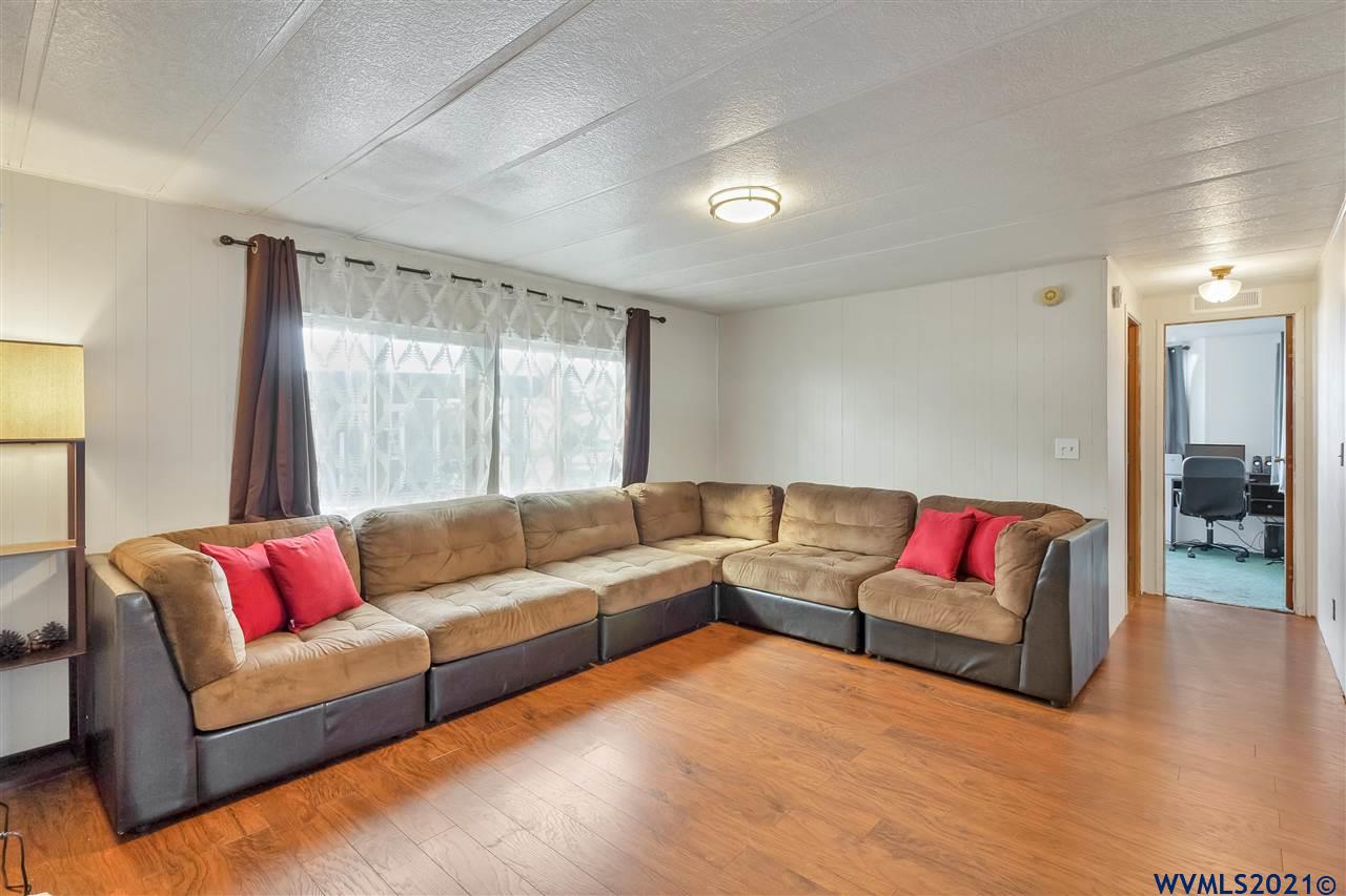 3426 Elm Street, Unit 5 Hubbard, OR 97032 - Photo 12 of 27