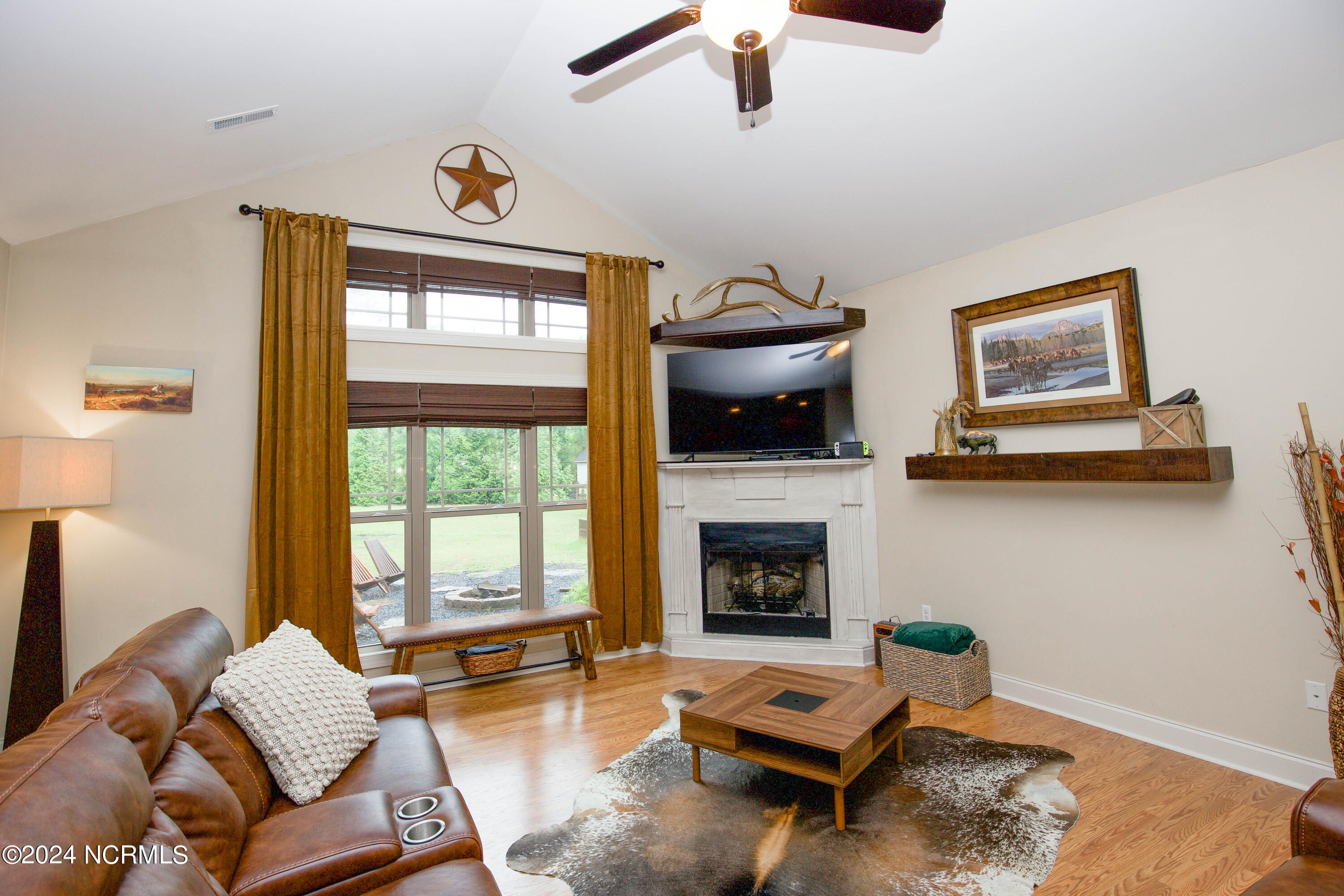 237 Rothbury Drive Whispering Pines, NC 28327 - Photo 5 of 59