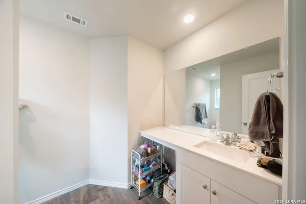 $1,895 | 7323 Perseus Brook, San Antonio, TX 78252