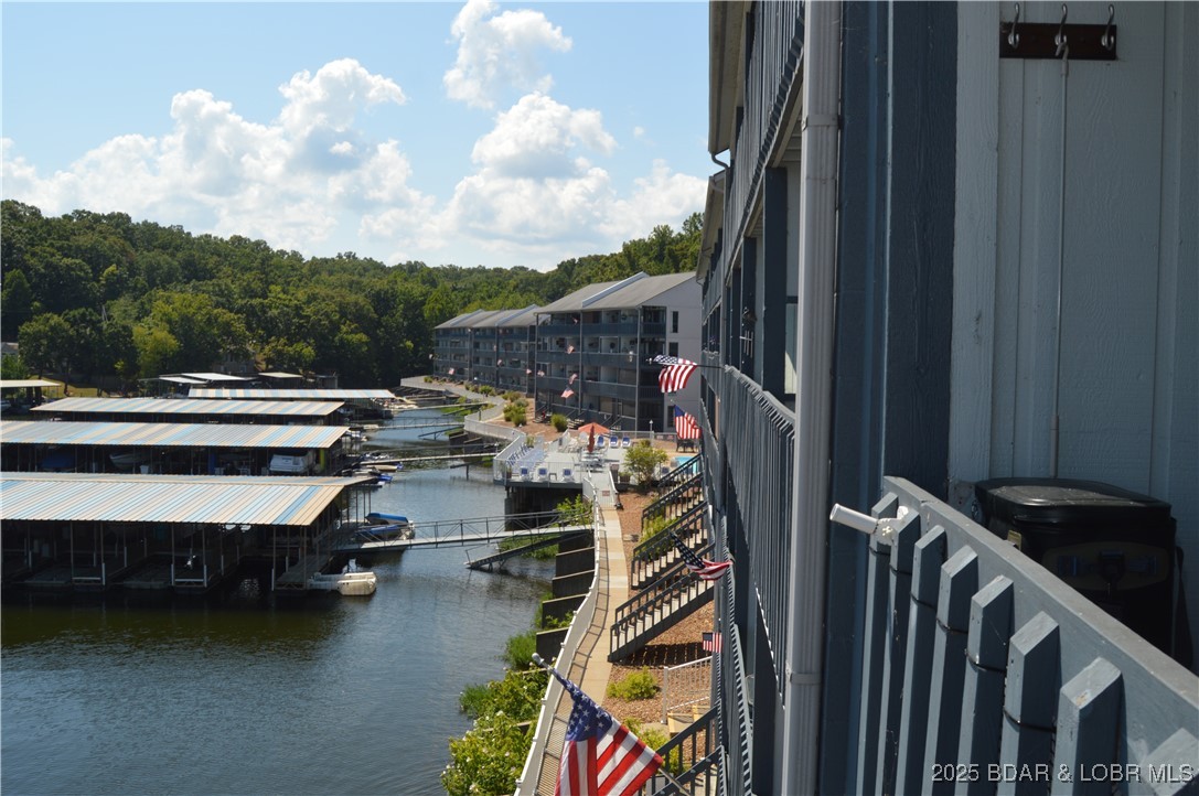 1442 Nichols Road, Unit B304 Osage Beach, MO 65065 - Photo 20 of 31 Great walkways to the docks