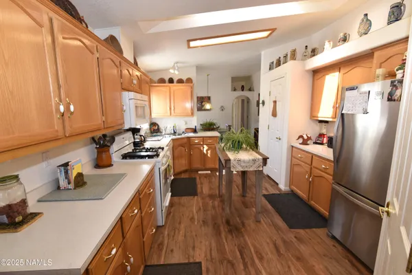 $339,000 | 26360 Solano Drive, Seligman, AZ 86337