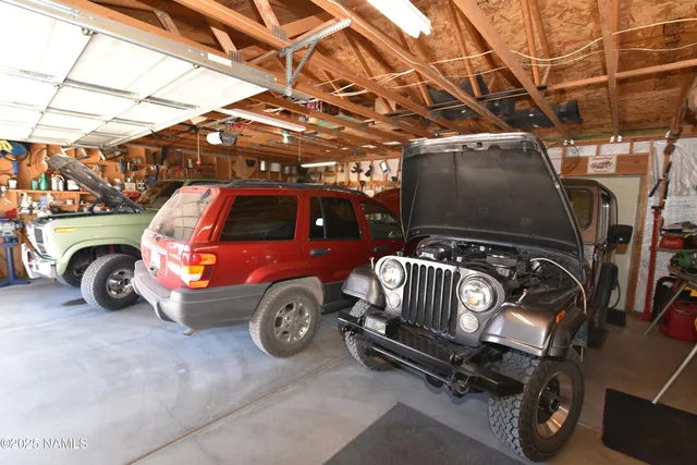 $375,000 | 26360 Solano Drive, Seligman, AZ 86337