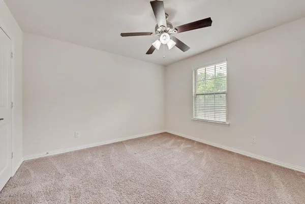 $3,100 | 1398 Caspian Drive, Roanoke, TX 76262