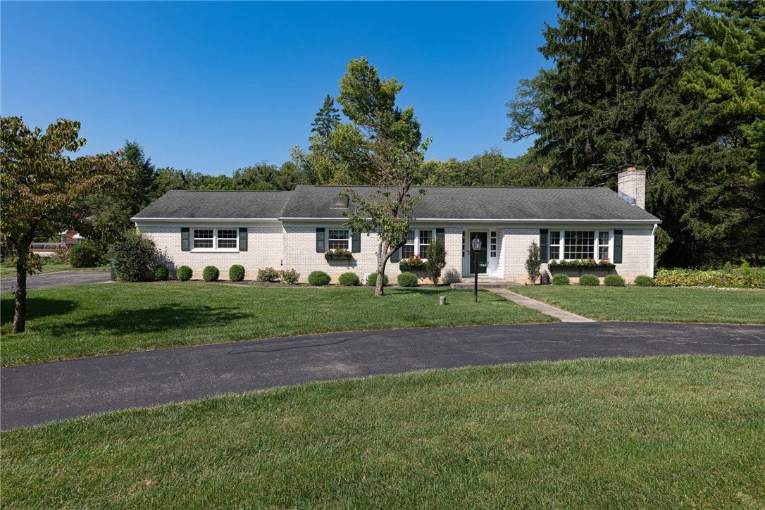 1553 Red Oak Road Kettering, OH 45432 - Photo 1 of 38 Gallery Image 1