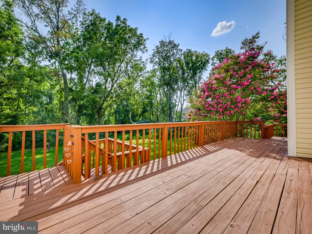 9085 Northfield Road Ellicott City, MD 21042 - Photo 46 of 61 Deck