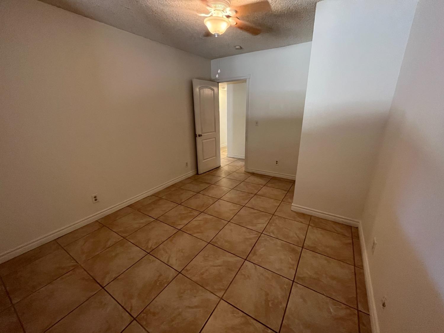 5433 Wildwood Del Rey, CA 93616 - Photo 14 of 17