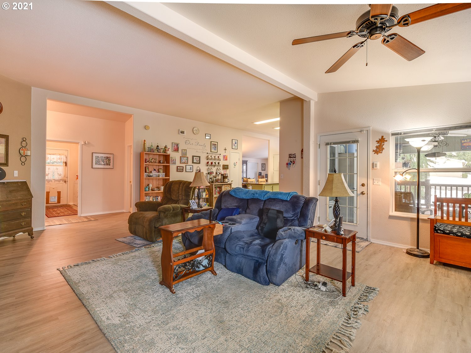 5285 Southeast Welch Road Gresham, OR 97080 - Photo 5 of 30 Gallery Image 5