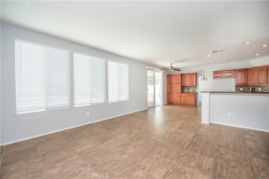 3134 Ranier Street Corona, CA 92881 - Photo 15 of 47 Gallery Image 15