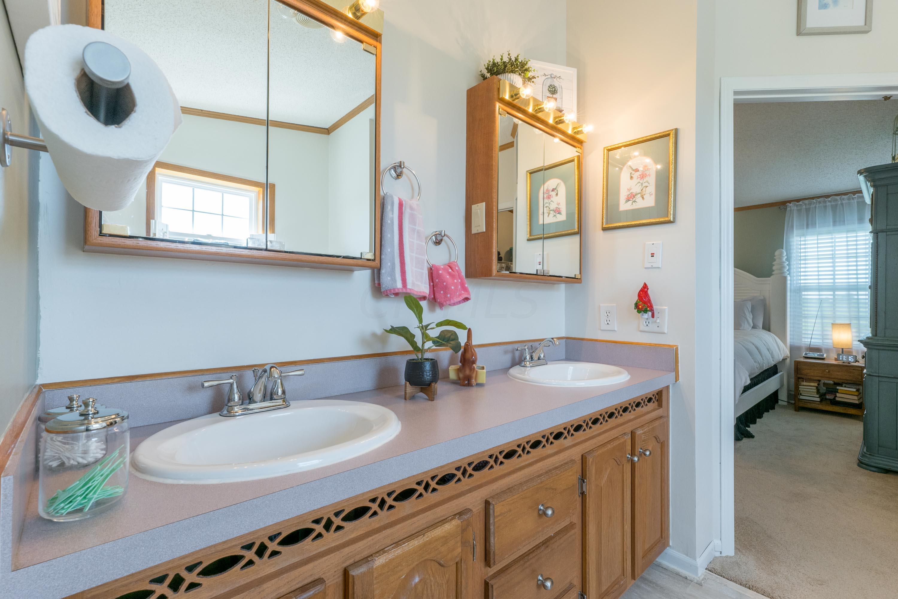 8080 Green Valley Road Mount Vernon, OH 43050 - Photo 23 of 66 Gallery Image 23