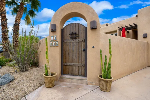 $3,500 | 53845 Avenida Alvarado, La Quinta, CA 92253