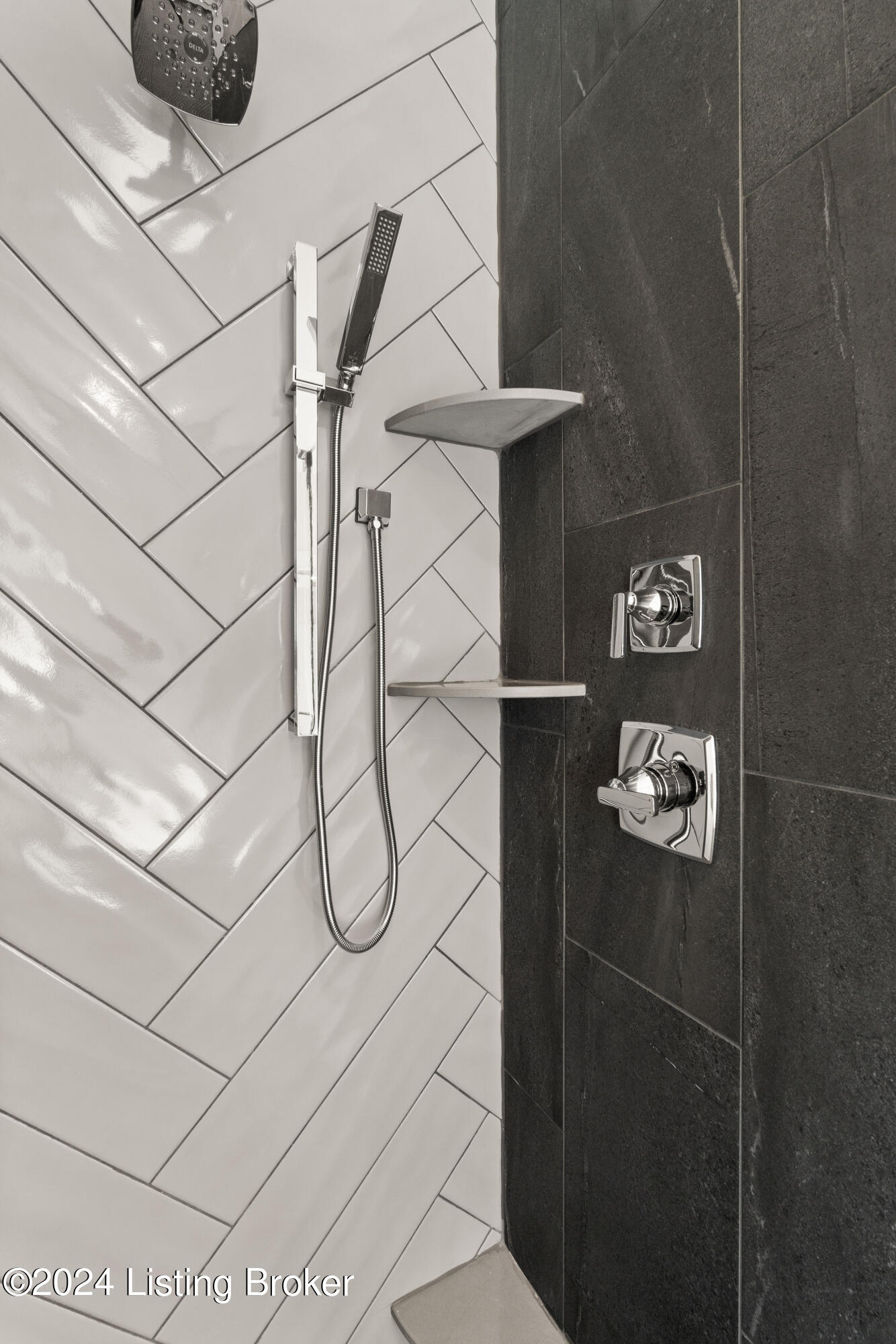 9610 Gutenberg Road Jeffersontown, KY 40299 - Photo 50 of 56 PBR SHOWER