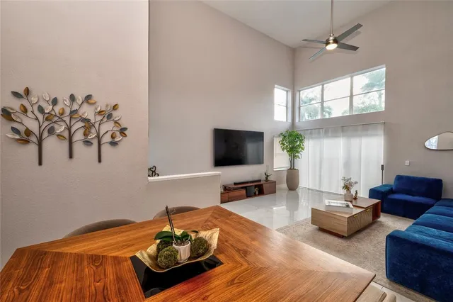 $719,000 | 621 Lakeshore Terrace, Davie, FL 33325