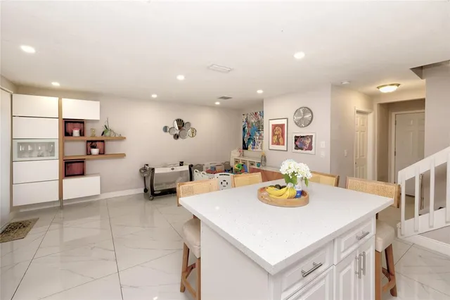 $719,000 | 621 Lakeshore Terrace, Davie, FL 33325