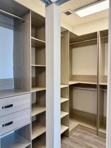 $719,000 | 621 Lakeshore Terrace, Davie, FL 33325