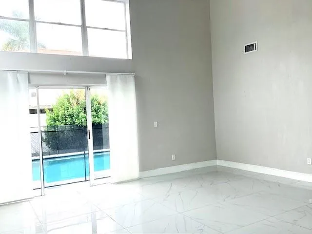 $719,000 | 621 Lakeshore Terrace, Davie, FL 33325