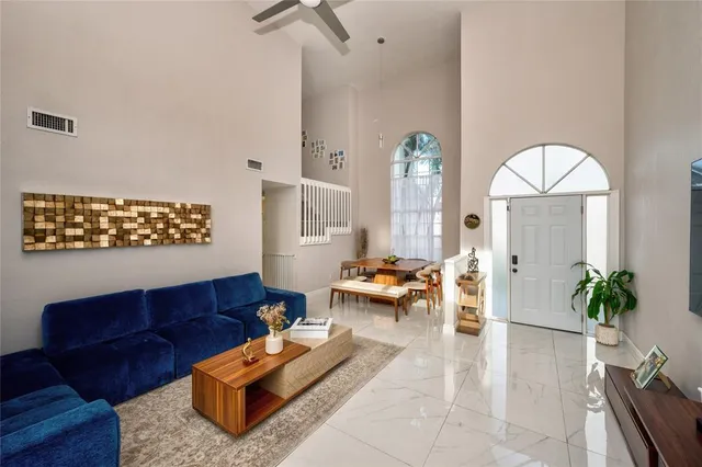 $719,000 | 621 Lakeshore Terrace, Davie, FL 33325