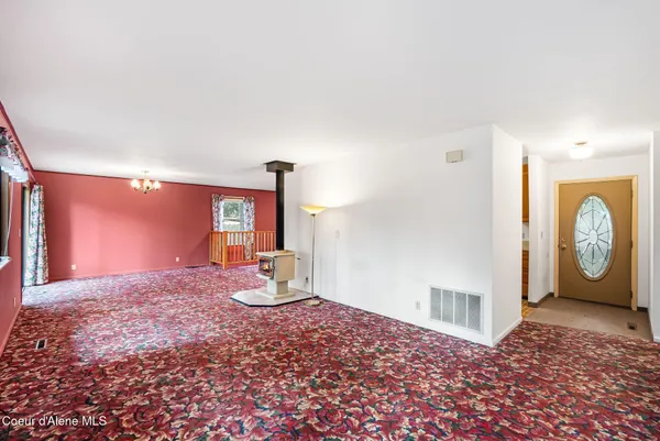 $399,000 | 430 1st Street, Priest River, ID 83856