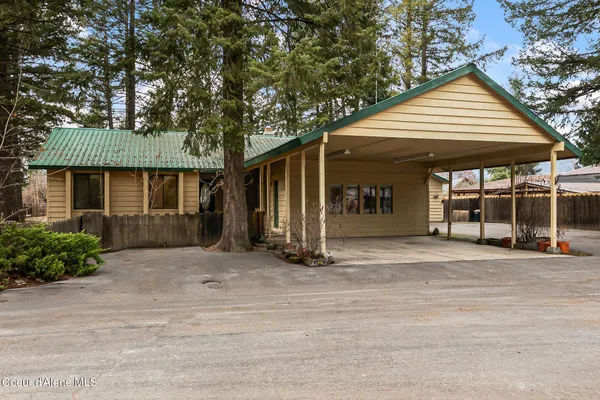 $399,000 | 430 1st Street, Priest River, ID 83856