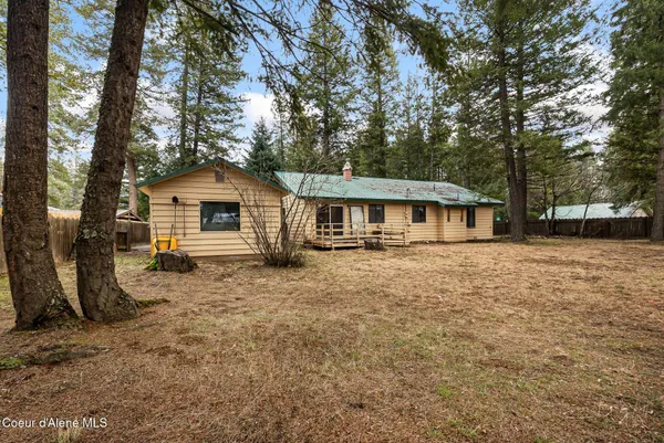 $399,000 | 430 1st Street, Priest River, ID 83856