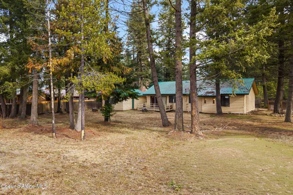 $399,000 | 430 1st Street, Priest River, ID 83856