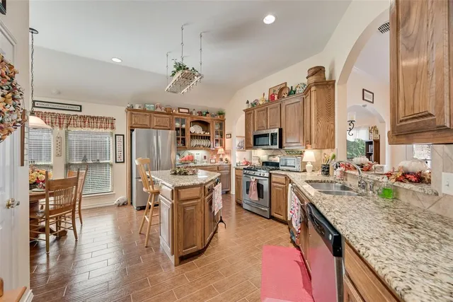 $374,900 | 11016 Castle Oak Lane, Fort Worth, TX 76108