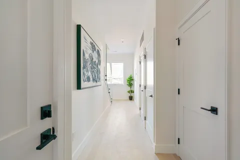 $749,900 | 30 Swan Avenue, Unit PH1, Boston, MA 02128