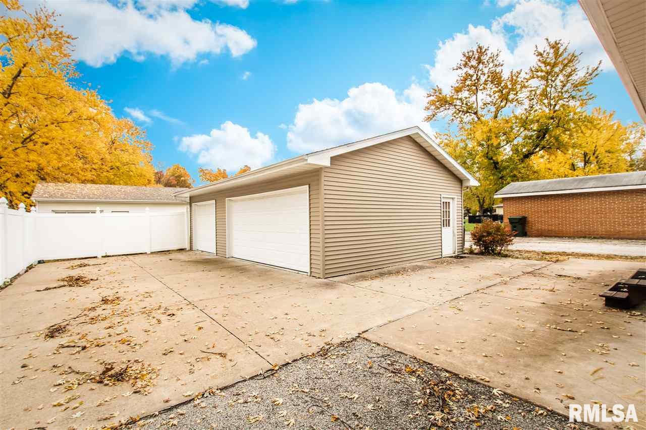 1015 Springfield Road East Peoria, IL 61611 - Photo 30 of 30 Gallery Image 30