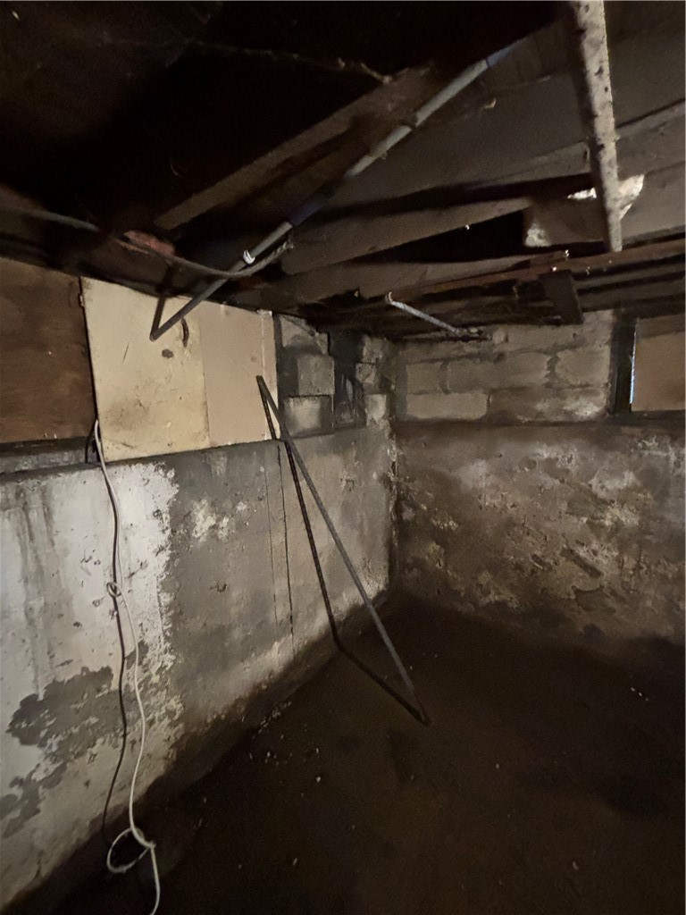 225 Otis Street Rochester, NY 14606 - Photo 14 of 41