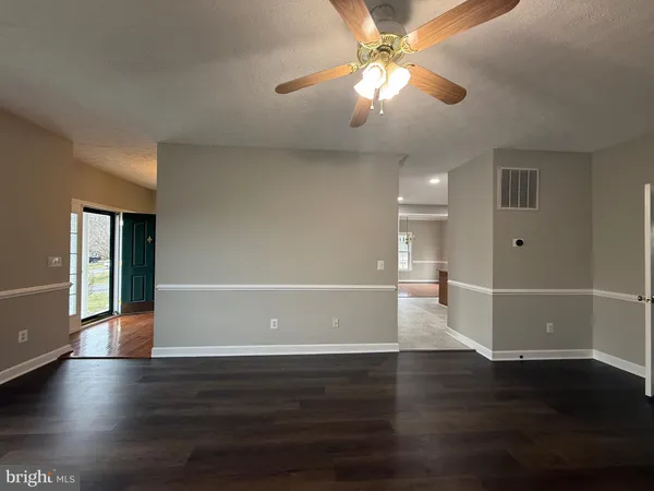 $3,100 | 4116 Derbyshire Lane, Fredericksburg, VA 22408