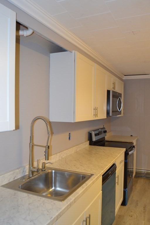 177 Gardner Road Hubbardston, MA 01452 - Photo 11 of 36 Gallery Image 11
