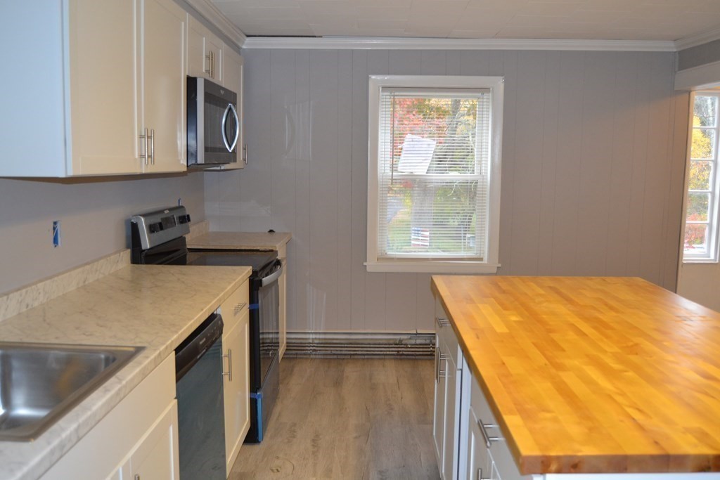177 Gardner Road Hubbardston, MA 01452 - Photo 12 of 36 Gallery Image 12