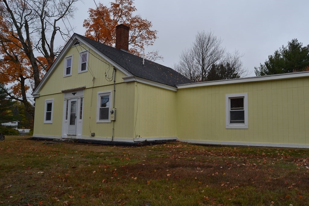 177 Gardner Road Hubbardston, MA 01452 - Photo 3 of 36 Gallery Image 3