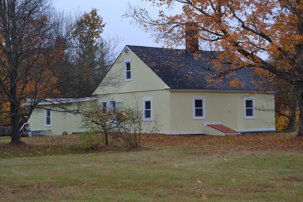 177 Gardner Road Hubbardston, MA 01452 - Photo 4 of 36 Gallery Image 4