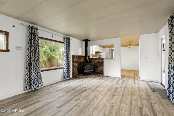 $60,000 | 408 West Pine Street, Unit 30, Union Gap, WA 98903