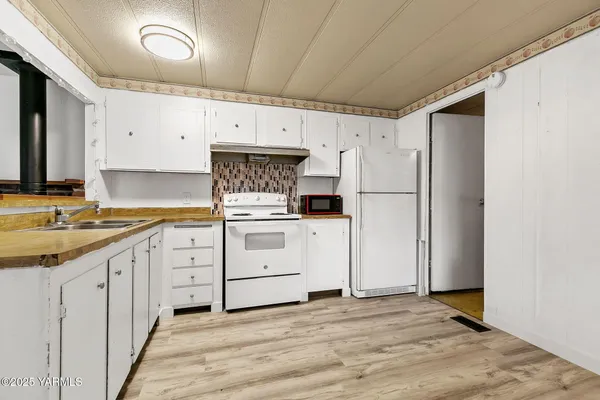 $60,000 | 408 West Pine Street, Unit 30, Union Gap, WA 98903