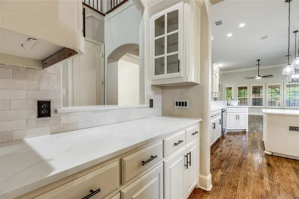 $639,999 | 15905 Buffalo Creek Drive, Frisco, TX 75035