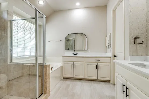 $639,999 | 15905 Buffalo Creek Drive, Frisco, TX 75035