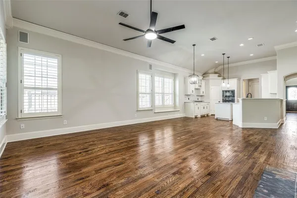 $639,999 | 15905 Buffalo Creek Drive, Frisco, TX 75035