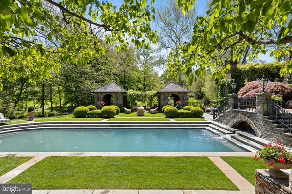 $6,750,000 | 1320 Huntsman Lane, Gladwyne, PA 19035