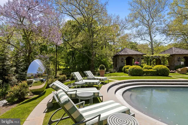 $6,750,000 | 1320 Huntsman Lane, Gladwyne, PA 19035