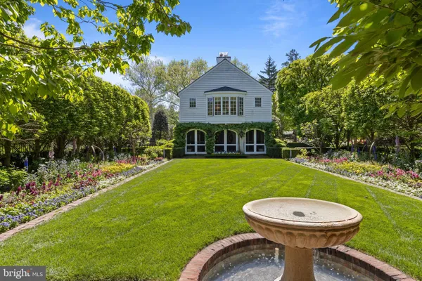 $6,750,000 | 1320 Huntsman Lane, Gladwyne, PA 19035