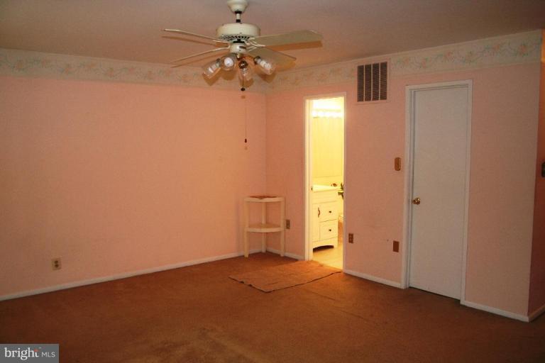 4125 Peppertree Lane Silver Spring, MD 20906 - Photo 18 of 21 Master Bedroom #2