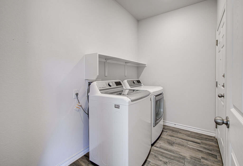 196 Pepperbark Loop Buda, TX 78610 - Photo 7 of 26