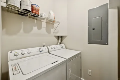 $570,000 | 914 Blue Ridge Drive, Nashville, TN 37207