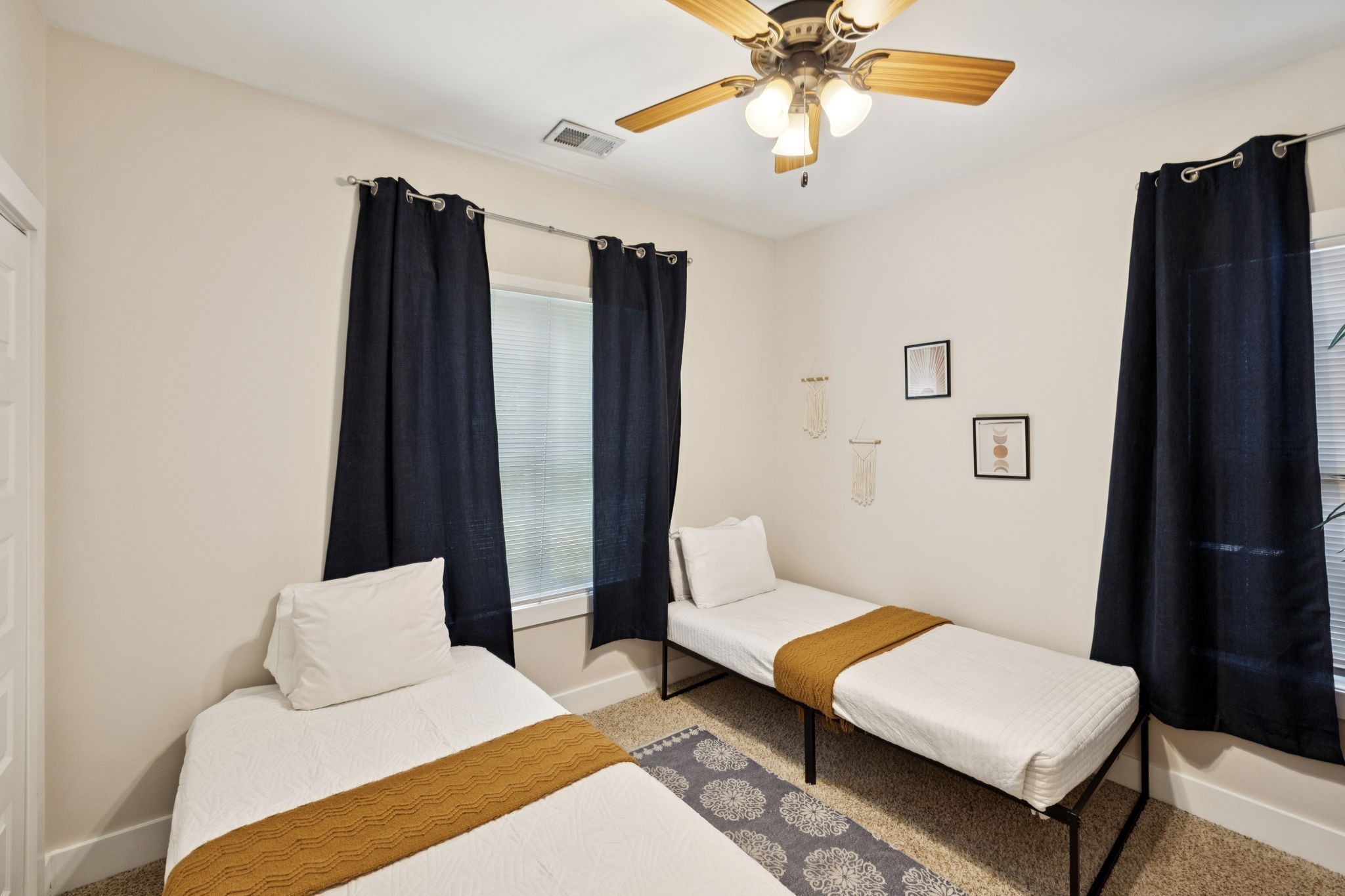 914 Blue Ridge Drive Nashville, TN 37207 - Photo 24 of 33 a bedroom with a bed and a chandelier