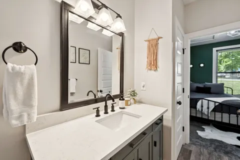 $570,000 | 914 Blue Ridge Drive, Nashville, TN 37207