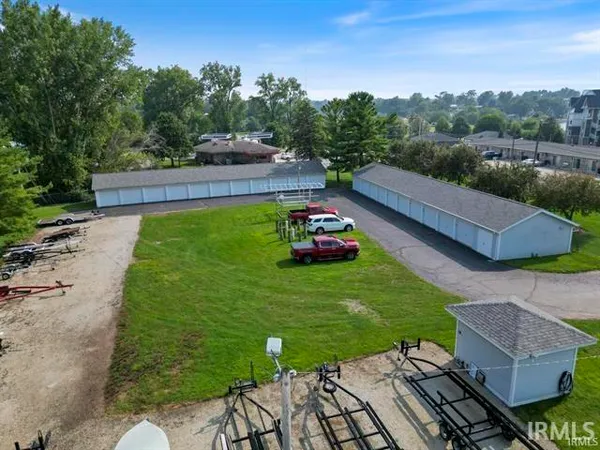 $474,500 | 10035 North Turkey Creek Road, Unit 502, Syracuse, IN 46567