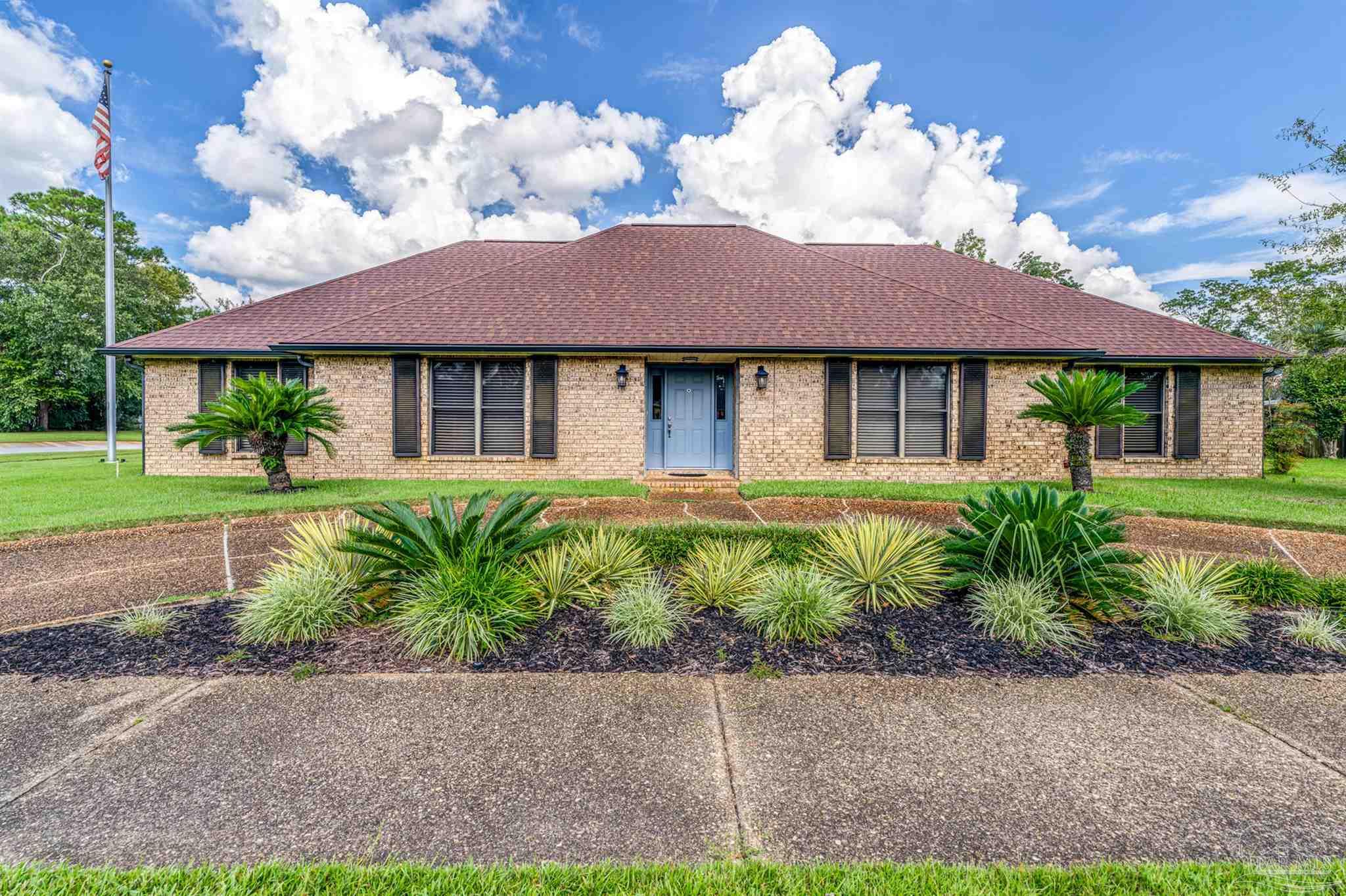 6912 Kitty Hawk Drive Pensacola, FL 32506 - Photo 3 of 61