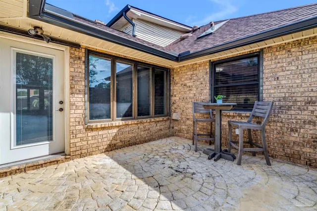 $550,000 | 6912 Kitty Hawk Drive, Pensacola, FL 32506